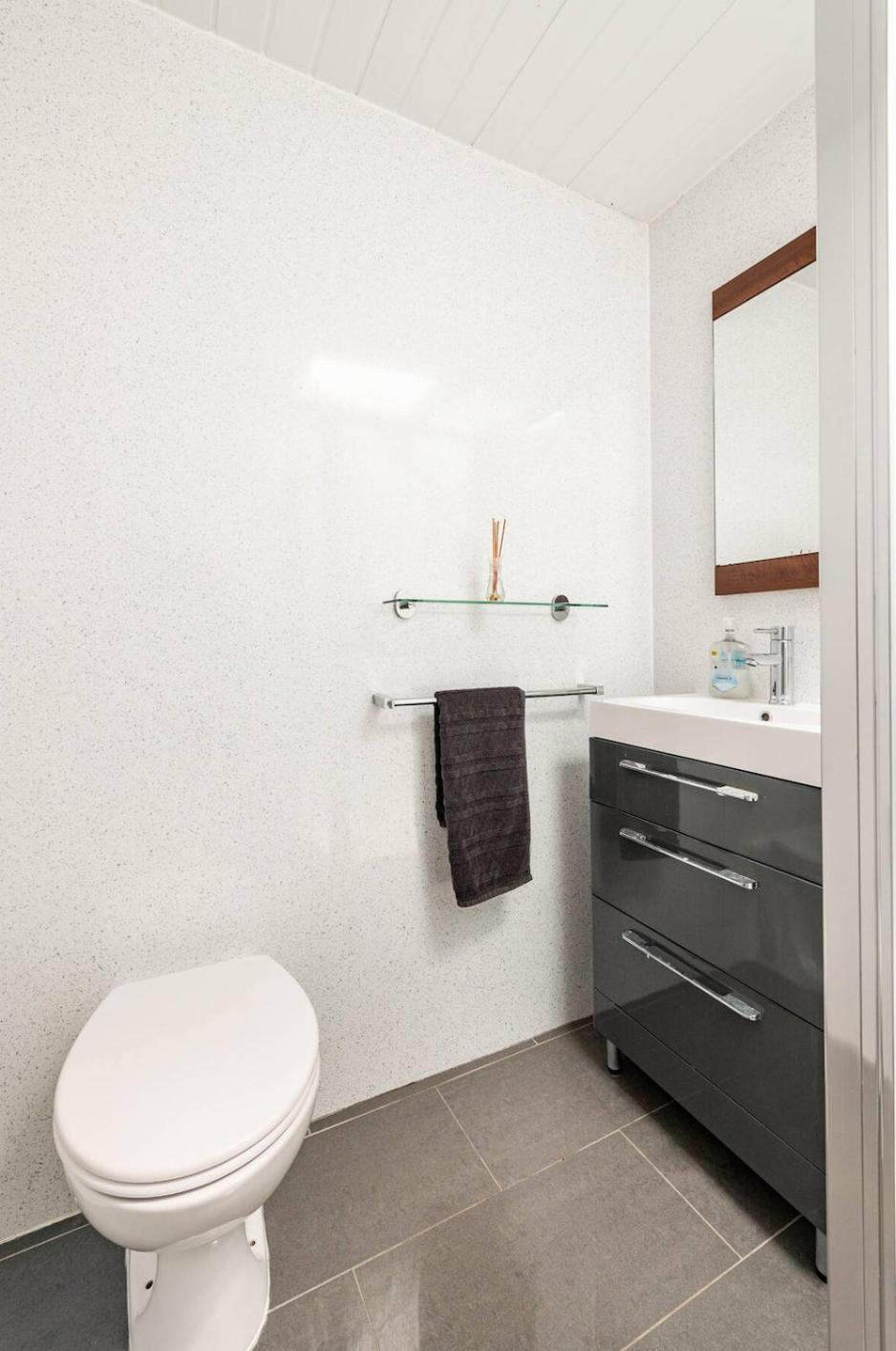 Lady Road Apartment เอดินบะระ ภายนอก รูปภาพ