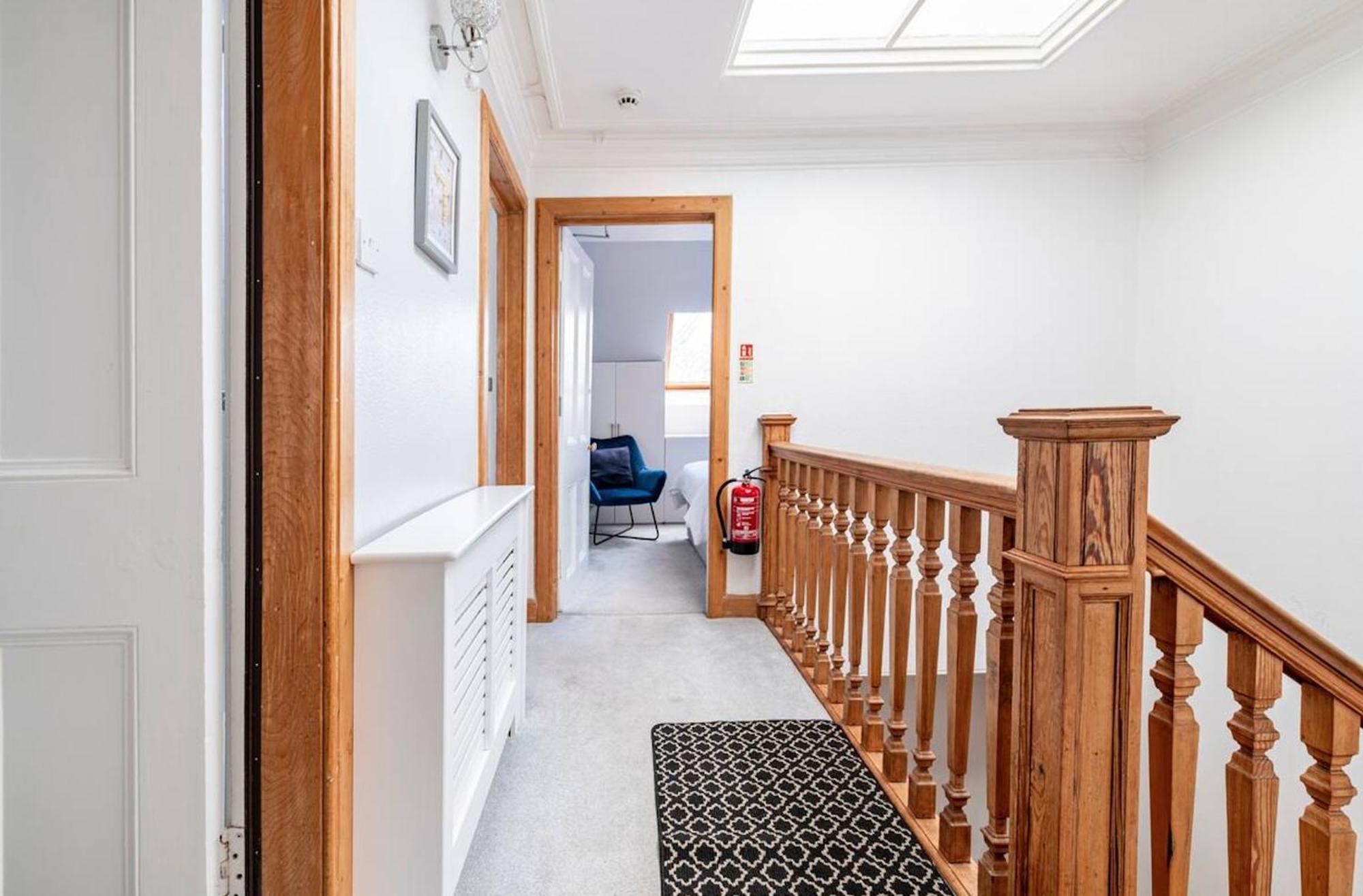 Lady Road Apartment เอดินบะระ ภายนอก รูปภาพ